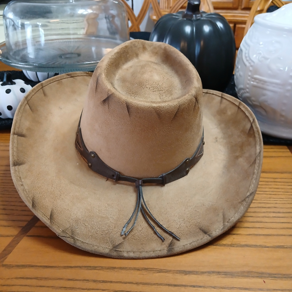 Western Cowboy Hat - Picture 11 of 12